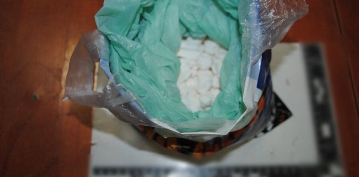 ZABEZPIECZONY PONAD KILOGRAM AMFETAMINY I ARESZTY DLA PODEJRZANYCH