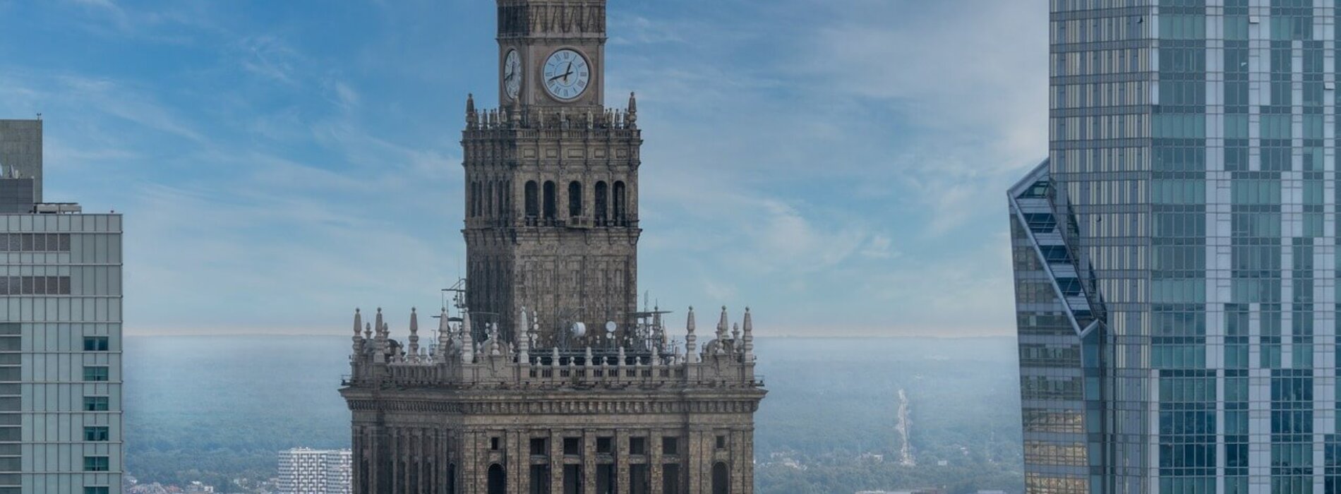 DoubleTree by Hilton Warszawa – Kompleksowy komfort dla gości biznesowych i turystów