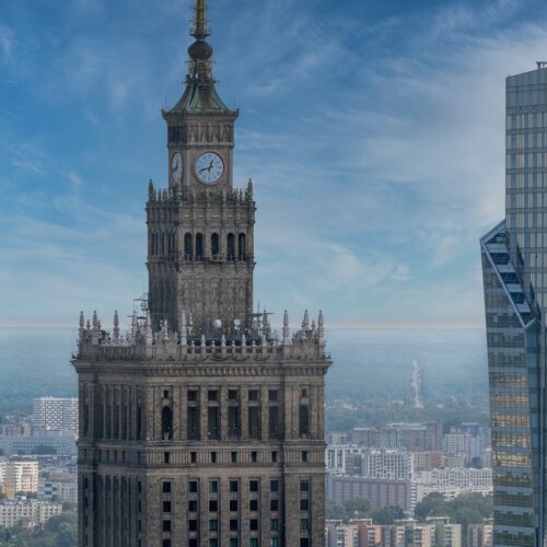 DoubleTree by Hilton Warszawa – Kompleksowy komfort dla gości biznesowych i turystów
