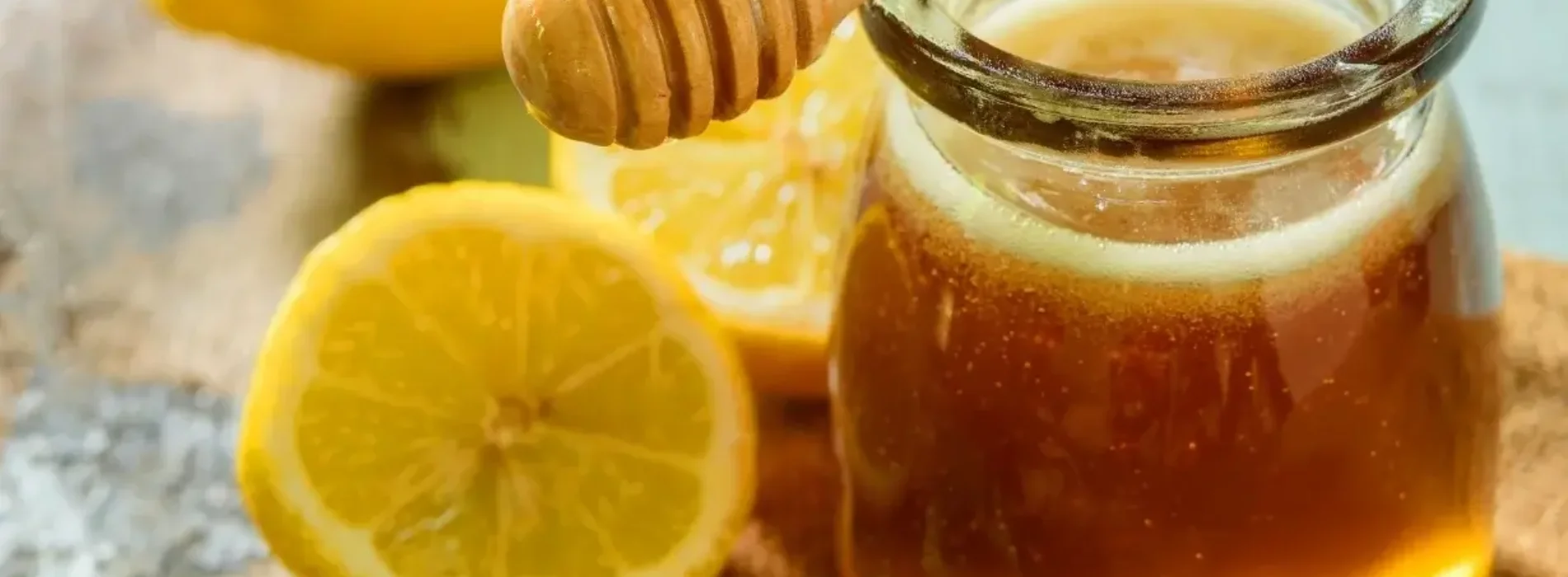 Miód z nostrzyka – jak działa i dla kogo jest najlepszy?